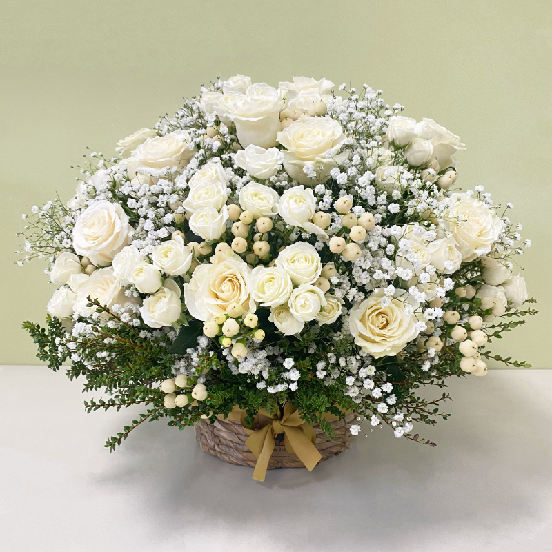 Canasto Mixto Rosas Blancas XL | 80 Varas