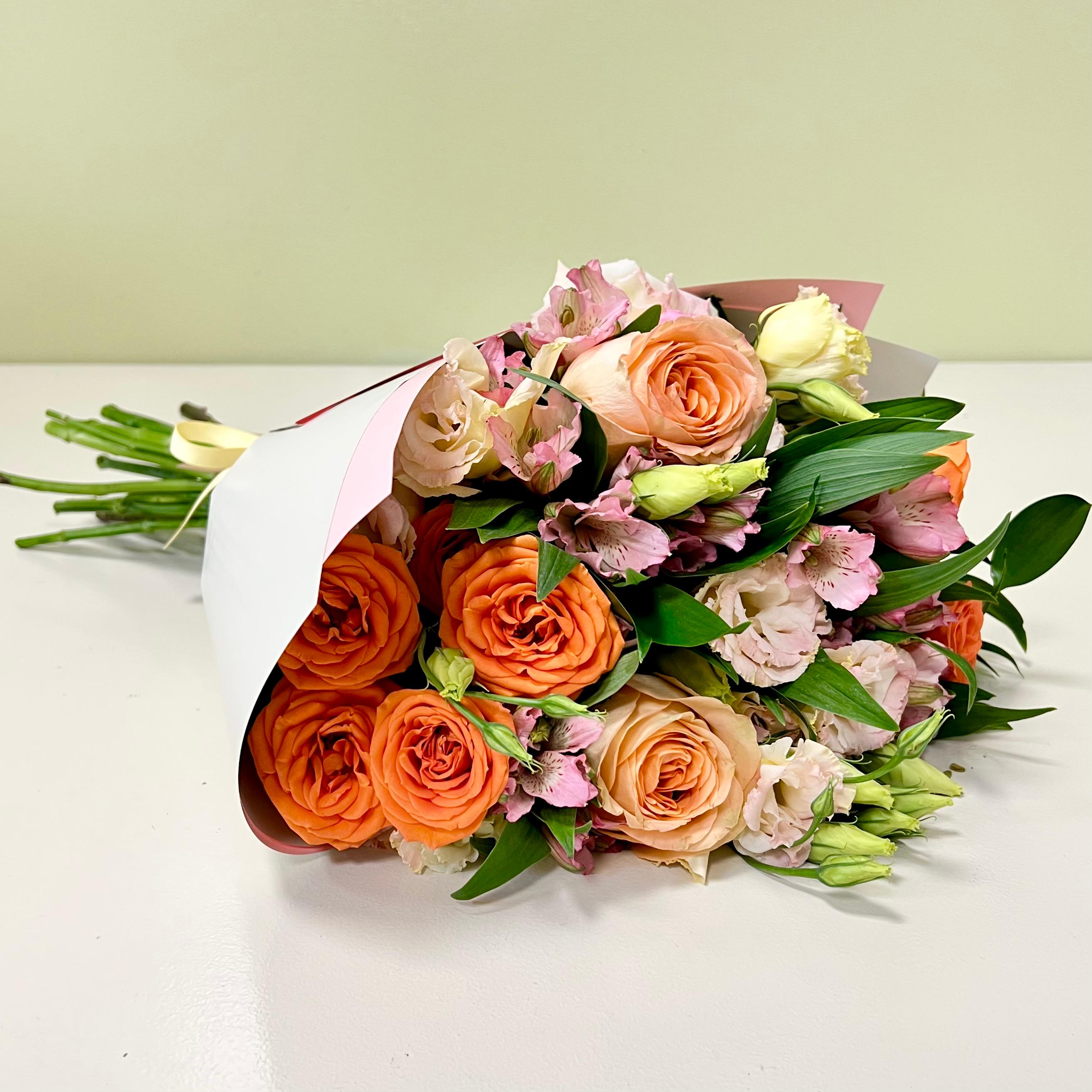 Ramo Lisianthus & Alstroemerias | F9