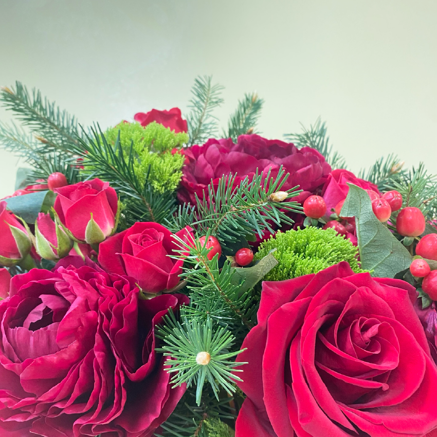 Peonías & Rosas Rojas M | Navidad