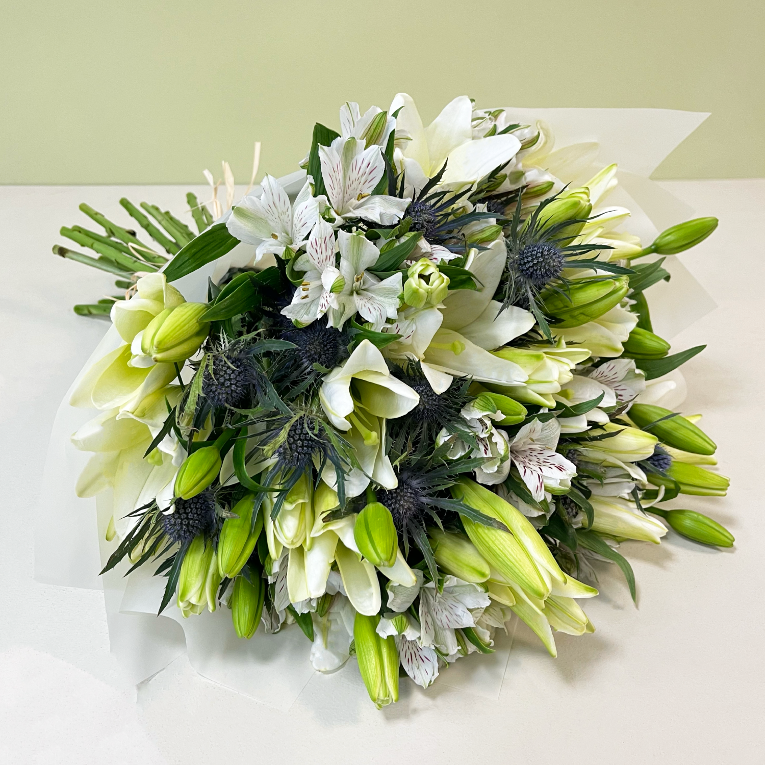 Ramo Lilium & Eryngium