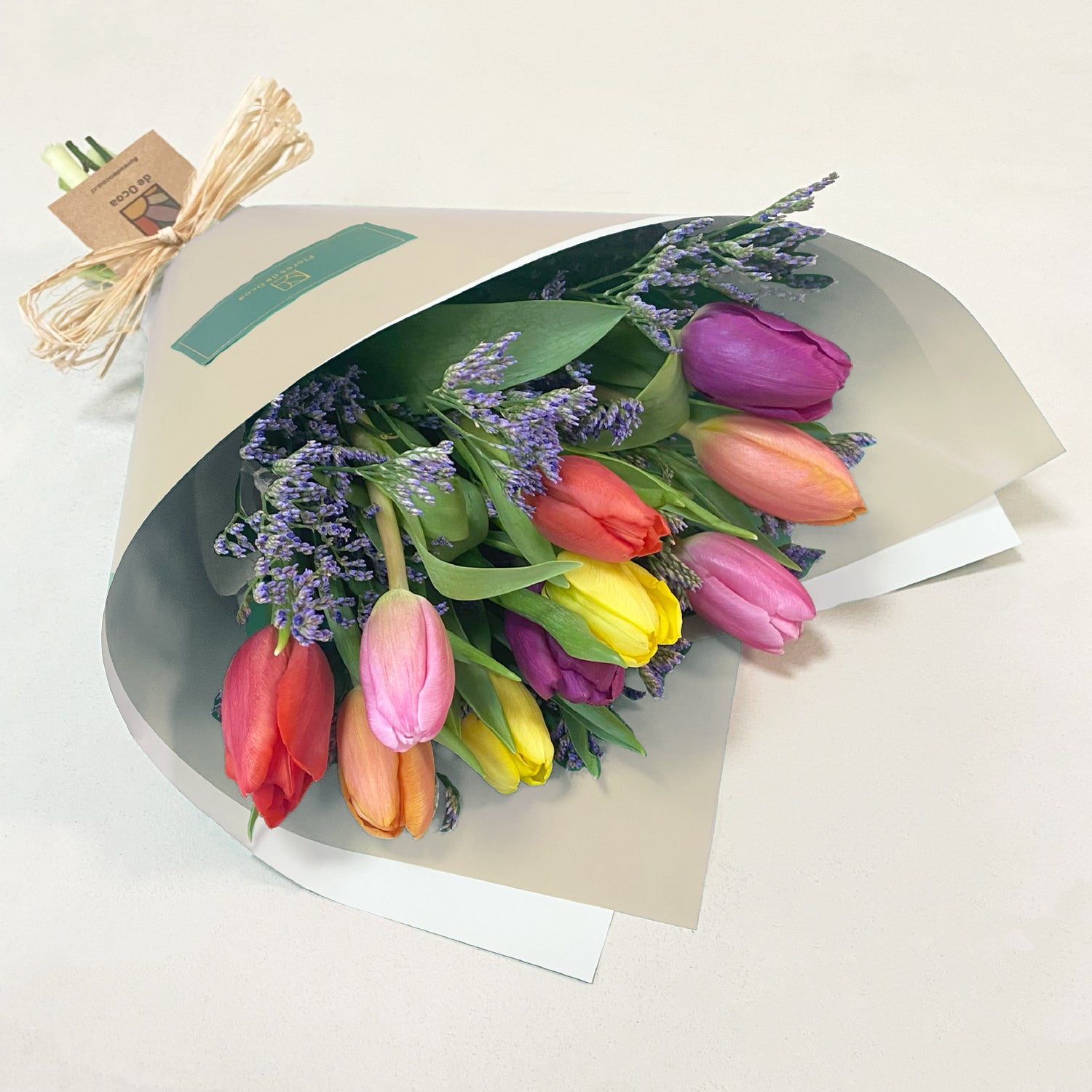 Ramo de 10 Tulipanes & Limonium | M1